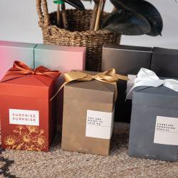 Coffret Cadeau de luxe Athene – Spray d’intérieur, savon mains, lotion et serviette d’invité | Mylène 