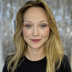 Serum Concealer S02 - perfect dekkende concealer met handige applicator, met verzorgende skincare ingrediënten | Mylène